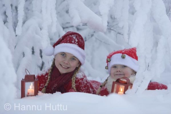 2005_12_24 080.jpg
joulu joulutonttu tyttö lapsi kynttilä lumi talvi
Avainsanat: joulu joulutonttu tyttö lapsi kynttilä lumi talvi