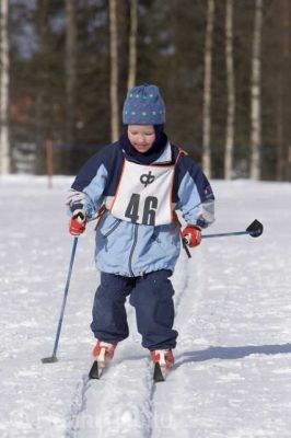 2005_03_19 105.jpg
hiihtää hiihto kilpailu urheilu talvi perinteinen tyyli  poika liikunta lapsi vauhti
Avainsanat: hiihtää hiihto kilpailu urheilu talvi perinteinen tyyli  poika liikunta lapsi vauhti