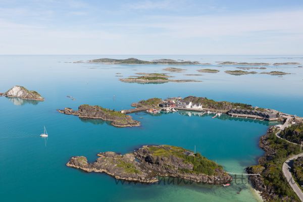 20170724_042.jpg
merimaisema tyyni meri Senja hamn Norja
Avainsanat: merimaisema tyyni meri Senja hamn Norja